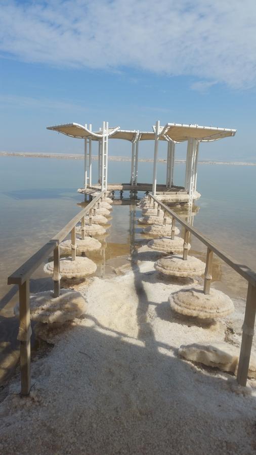 Nadia Hosting Dead Sea Neve Zohar Exterior foto